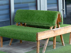 green synthetic grass for outdoor.jpg