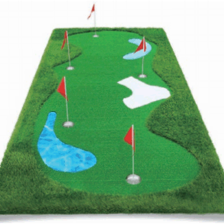 outdoor golf putting green