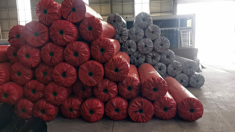 china Synthetic grass turf supplier