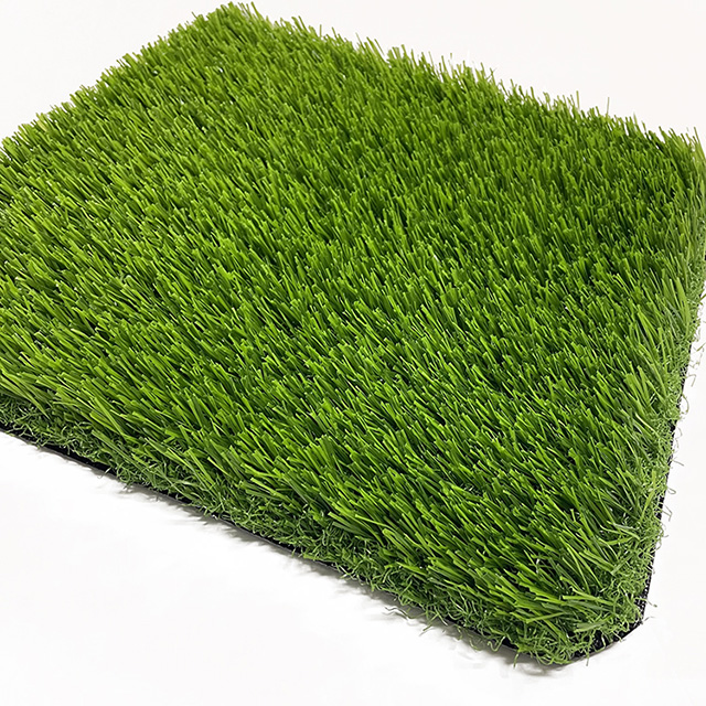 Cheap Fake Plastic Grass Rolls for Patio And Garden Suppliers