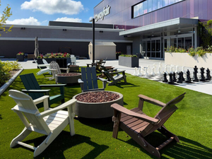 High Quality 40mm Synthetic Grass for Patios.jpg