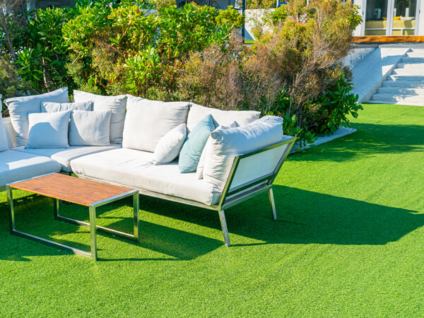 Outdoor Grass Turf Carpet for Extreme Climates | Durable for Projects