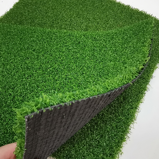 Outdoor And Indoor 15mm Artificial Golf Turf Grass